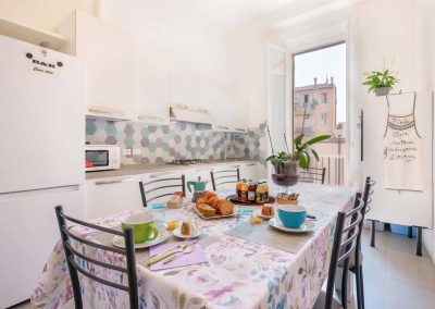 Cucina attrezzata per colazioni | B&B Casa Elide - Bologna
